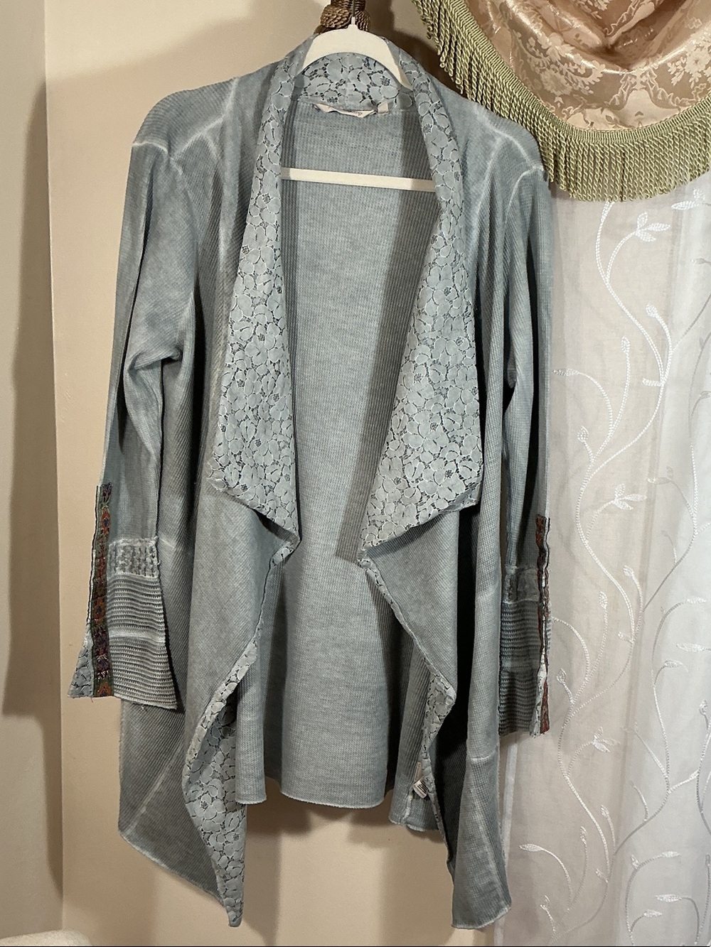 Soft Surroundings Light Gray Lace-Trim Open Front Cardigan Cotton Sz L Boho